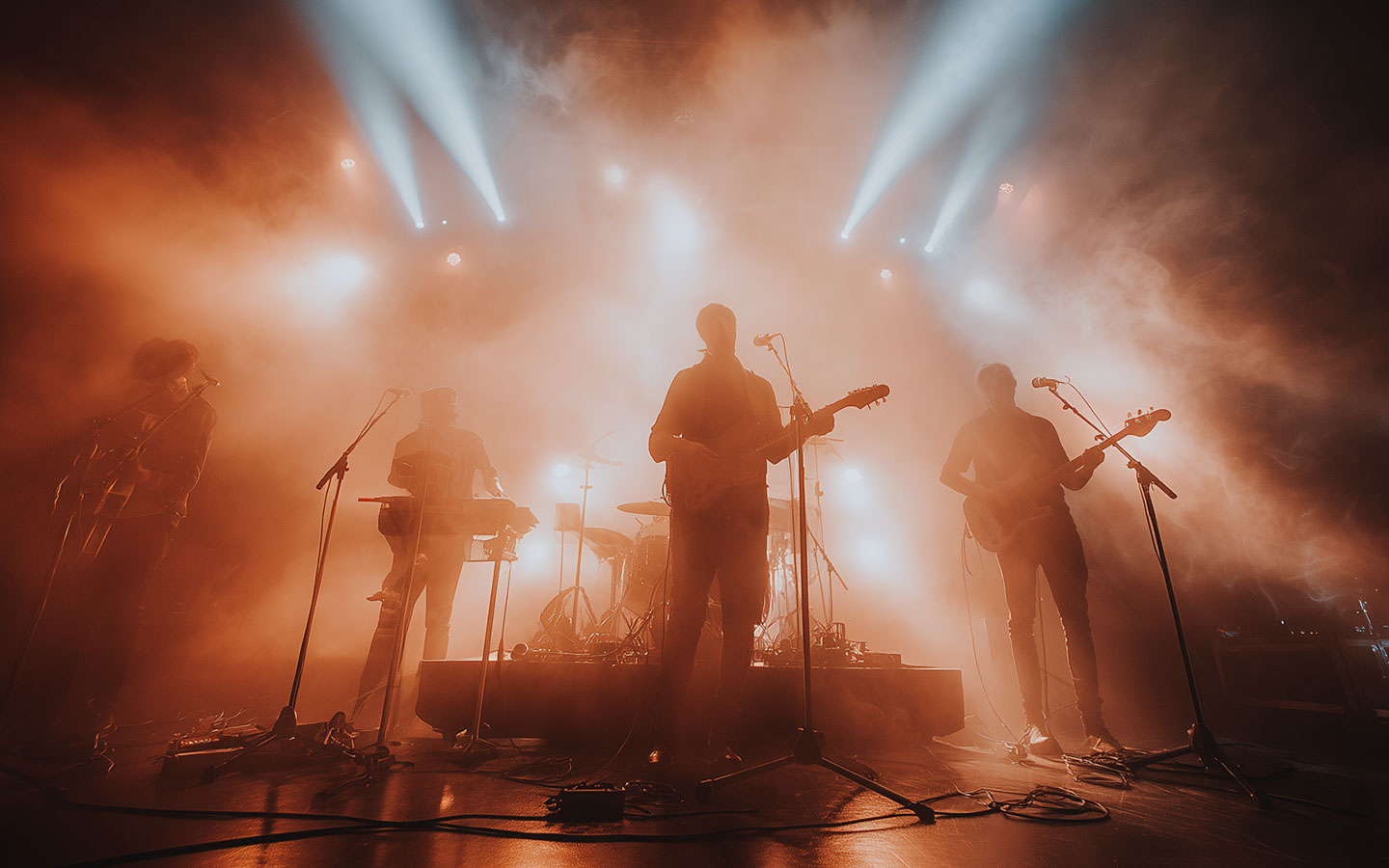 アマチュアバンドのための音楽制作と撮影の新しいスタイル